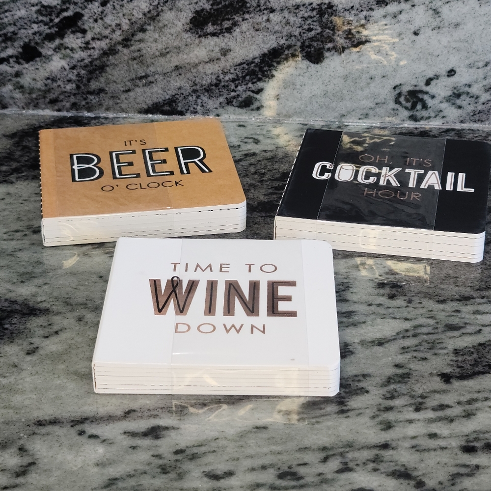 🌵Set 3 Coaster Books Beer, Wine, & Cocktails NWT